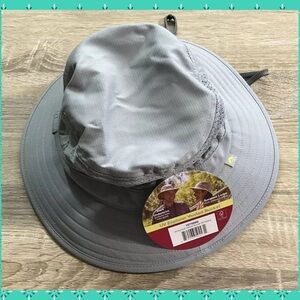 UV EXPLORER VENTED BUCKET HAT GREY NEW WITH TAGS